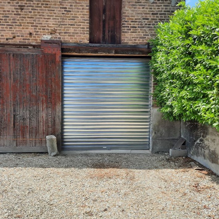 Rideau métallique remplaçement d’une porte de grange